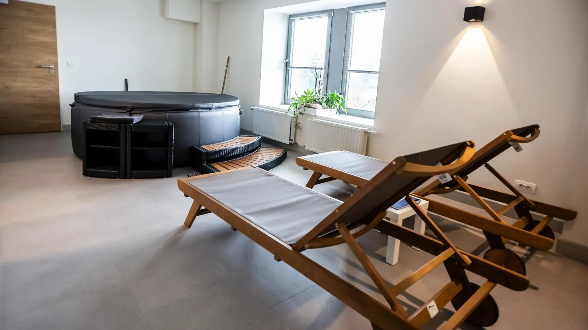 Luxury Holiday Home With Wellness Binsfeld Апартаменты